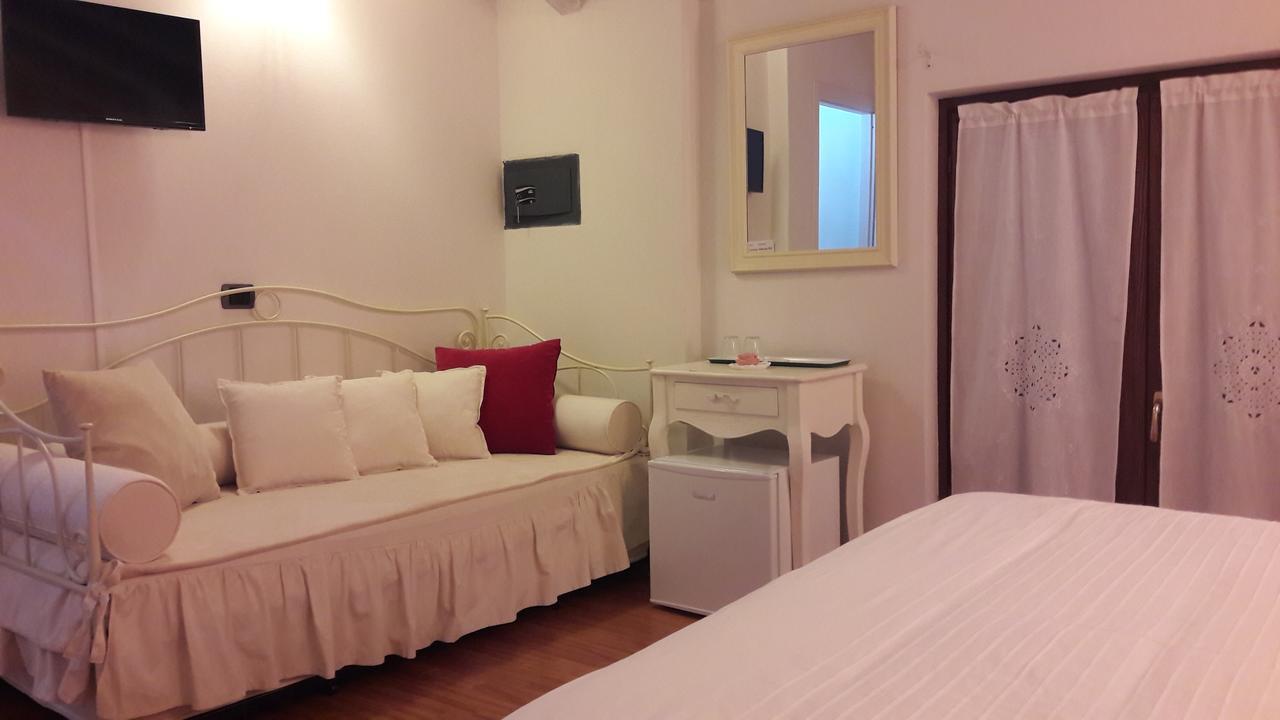 B&B Como Lake Cottage เลคโค ภายนอก รูปภาพ
